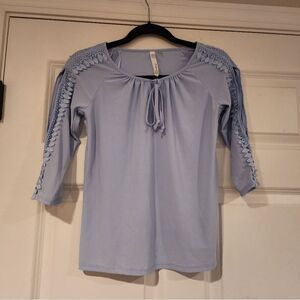 NY Collection stretchy blue 3/4 sleeve blouse XSP